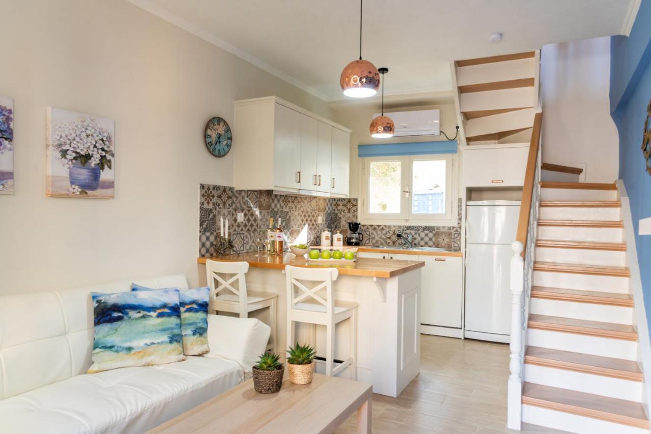 Maisonette Elena Longos  Luaran gambar