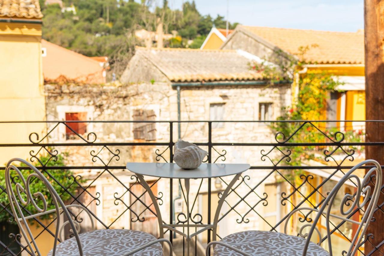 Maisonette Elena Longos  Luaran gambar